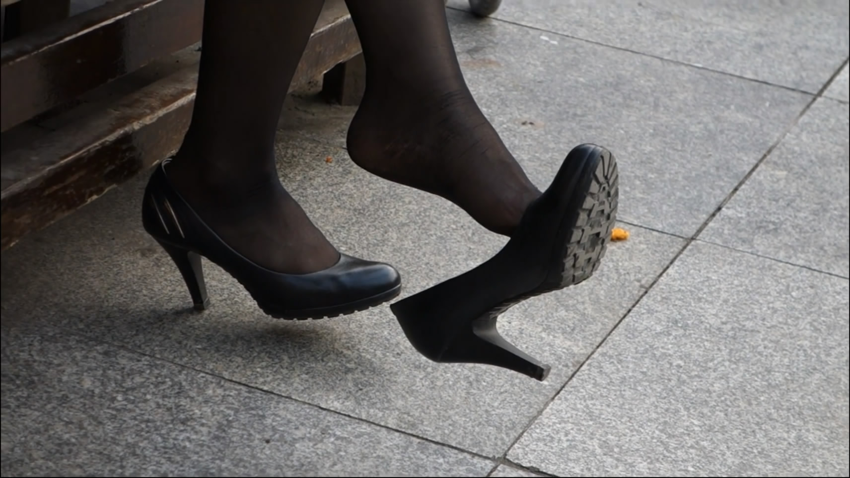 streetsnapdangl[00 01 28][20181129 221706 8]